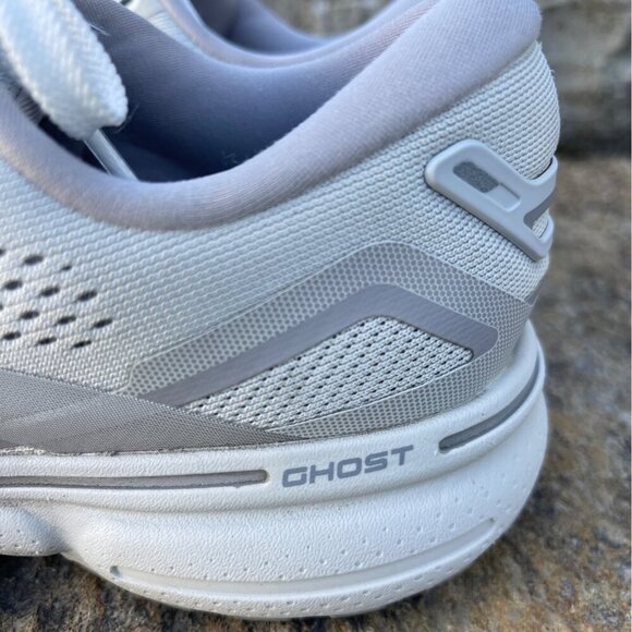 Brooks Women Ghost 15 Running Shoes Size 6.5 M Athletic Training Casual Comfort - Picture 8 of 14